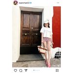 小嶋陽菜、超ミニショーパンから異次元の美脚を披露！