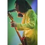 のん、蛍光イエローのスーツ衣装姿に称賛の声＜J-WAVE INSPIRE TOKYO 2023＞