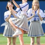 【写真特集】≠ME・永田詩央里、大きく振りかぶりワンバン！セレモニアルピッチで剛腕投手の風格を見せる＜横浜DeNAベイスターズ＞