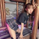 竹内星菜、超ミニのスカートから美尻＆太ももチラ見せでフェチ刺激