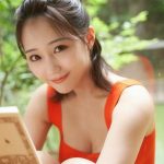 HKT48・田中美久、デコ出し＆お団子ヘアで届ける『かわセクシー』！