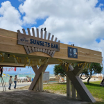 沖縄ビーチでCORONA SUNSETS FESTIVAL 2023、4年ぶり開催で絶景のフォトスポット!