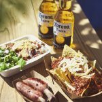 「コロナ サンセット フェスティバル」、フードメニューやオフィシャルバー提供のドリンクを発表＜CORONA SUNSETS FESTIVAL 2023＞