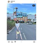 フリーモデル・KM、ミニスカートからのぞくスタイル抜群美脚に視線がクギ付け!