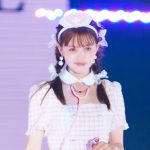 加藤ナナ、甘さ大爆発のナースコスプレ＆投げキッスで会場の目をガッツリ釘付け！＜KANSAI COLLECTION 2023 A/W＞