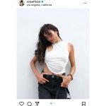 ローラ、黒髪なびく脇見せヘソだしモノトーンコーデでファン悩殺！スラリと伸びた脚に「腰どこですか」とファン歓喜