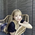 NMB48・堀詩音、大胆太もも見せショットでファン悩殺!「何枚目が好き?」