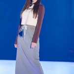 伊藤桃々、メガトン級に可愛い！令和のカリスマギャルが魅せる秋の大人顔にキュン！＜KANSAI COLLECTION 2023 A/W＞