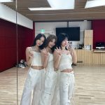 TWICE・MOMO、煌めく「MISAMO」ショット集投稿!仲良しユニットに世界中から歓喜の声