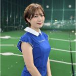 レースクイーン・藤澤響花、超ミニなゴルフウエアでメリハリボディを大胆披露「益々お美しい」「笑顔、最高」とファン歓喜