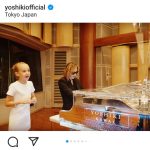 YOSHIKI、「防空壕で歌う少女」との共演！リハの様子を公開！