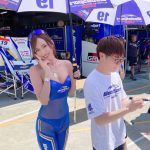 霧島聖子、大胆に谷間をあらわに!揺れるポニーテール姿がまぶしすぎるコスチュームショット大公開!