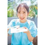 藤本万梨乃アナウンサー、爽やかワンピースコーデで焼肉を頬張る！