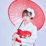 人気レースクイーン小田カノンが #振袖gram のカタログに登場