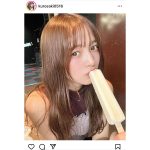 黒嵜菜々子（Peel the Apple）、棒アイス舐めの納涼ショットにファン歓喜！