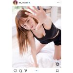 台湾の人気チアリーダー・リン・シャン、タンクトップ姿で透明美ボディ披露