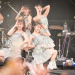 ももいろクローバーZが3日目のGRASS STAGEに出演！メドレー含むセットリストで盛り上げる！＜ROCK IN JAPAN FESTIVAL 2023＞