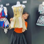 前田敦子、『言い訳Maybe』や卒業ドレスなど思い出の衣装と2ショットに反響ぞくぞく「私の青春全て詰まってる」