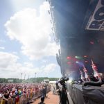 ももいろクローバーZが3日目のGRASS STAGEに出演！メドレー含むセットリストで盛り上げる！＜ROCK IN JAPAN FESTIVAL 2023＞