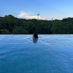 篠田麻里子、水着姿でヘルシー美ボディ全開！プライベートプールを満喫