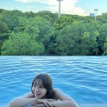 篠田麻里子、水着姿でヘルシー美ボディ全開！プライベートプールを満喫