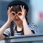 【動画】現役女子高生・いわむらゆきねがボーダーカジュアルコーデで元気良く語る！＜少女歌劇団ミモザーヌ１期生＞