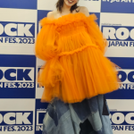 【動画】鈴木愛理、雨の直前のステージの盛り上がりを語る！ROCK IN JAPAN FESTIVALに2019年以来の出演に感激