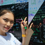 【動画】18歳女子大生コンビ、ミスユニバーシティ・鈴木梨恩&堀越菜生がROCK IN JAPAN FESTIVAL 2023をレポート！