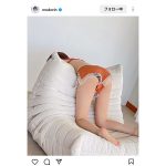 「頭隠して尻隠さず」えなこ、コロンと桃尻見せつけ！ハミチラパンティが激セクシー！