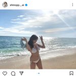 「これぞ国宝級おっぱい！」篠崎愛、真っ白ビキニで夏を満喫！！