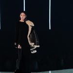 三吉彩花、鼻ピアス×オールブラックでトップバッターを飾る＜マイナビ TGC 2023 A/W＞