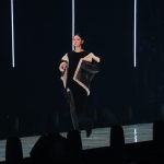 三吉彩花、鼻ピアス×オールブラックでトップバッターを飾る＜マイナビ TGC 2023 A/W＞