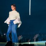 トラウンデン直美、チラッと肩見せ！小5ぶりのボブヘアが似合いすぎる！＜マイナビ TGC 2023 A/W＞