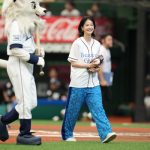 【写真特集】女優・松本若菜、85点の美しすぎる華麗なピッチングフォームを披露!