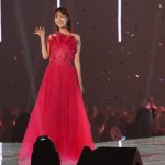 AKB48・柏木由紀、鮮やかなピンクのドレスで「マイナビ TGC 2023 A/W」にて初ランウェイ！＜第37回 マイナビ 東京ガールズコレクション 2023 AUTUMN/WINTER＞