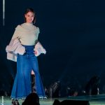 トラウンデン直美、チラッと肩見せ！小5ぶりのボブヘアが似合いすぎる！＜マイナビ TGC 2023 A/W＞