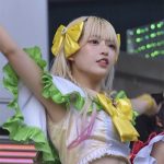 こがちゃんちゃん、お腹チラリな『可愛すぎる』ライブ写真を公開「流石の透明感」「LIVE中こんな可愛いのかよ笑」とファン歓喜