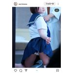 「これはだーれだ」真っ白おパンティ！姫野らん、制服からパンチラ！ファン歓喜の声！