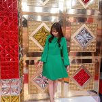 元乃木坂46の新内眞衣、美脚を披露する衣装など、複数ショットを公開し、ファン歓喜！！