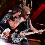 B'z、5年ぶりの全国ツアーファイナル公演をWOWOWにてノーカットで独占放送＆配信！