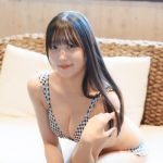 【写真特集】藤江紗愛、フリルがアクセントのチェックビキニ姿で王道可愛いスマイル！！＜チャンス撮影会PHOTO CIRCUIT!!＞