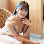【写真特集】藤江紗愛、フリルがアクセントのチェックビキニ姿で王道可愛いスマイル！！＜チャンス撮影会PHOTO CIRCUIT!!＞