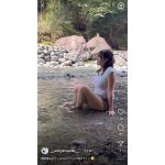 「ヤバいほど色っぽい」山崎あみ、ずっしり存在感のバストと太ももが気になるオフショット動画公開！