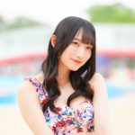【写真特集】信野樹奈(Teamくれれっ娘!)、正統派アイドルがトロピカルなビキニで登場!!<近代麻雀水着祭2023>