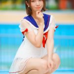 【写真特集】RIA (かかかぶぶぶききき!!!/ヲンド!!!!!)、セーラー服風シースルーアウターワンピース水着で登場!!<近代麻雀水着祭2023>