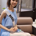 【動画】愛知代表女子大生・栗木里美さんがへそ出し＆白のスキニーパンツで意気込み語る！＜ミスユニバーシティ2023＞