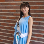 【動画】群馬代表18歳女子大生・堀越菜生がへそ出し＆白のスキニーパンツで意気込み語る！＜ミスユニバーシティ2023＞