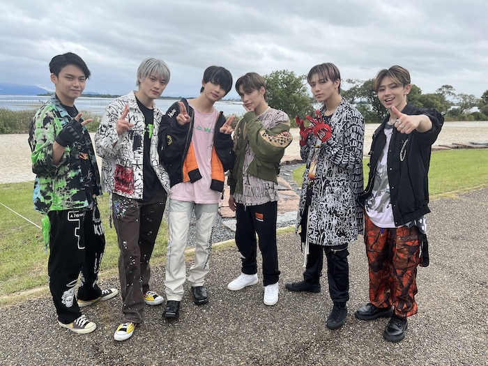 ONE N' ONLY、3日目のオープニングを彩った6人組！「温かいお客さんばかりで最高でした！」とコメント！〈イナズマロックフェス2023〉