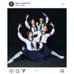 新しい学校のリーダーズ、新アー写解禁！SUZUKAの眉全剃りスタイルも話題に！