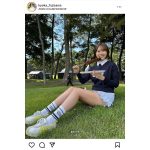 「半端ない魅力」藤澤響花、ゴルフ場でのミニスカSHOTで健康的な美太ももに釘付け！